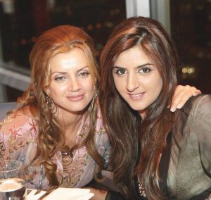 Mahra Al Maktoum with her mom Zoe Grigorakos